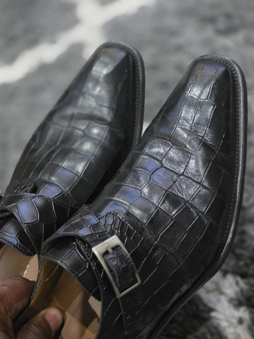 Mezlan Men's Black Croc-Embossed Leather Single Monk Strap Shoes Size 8.5M
